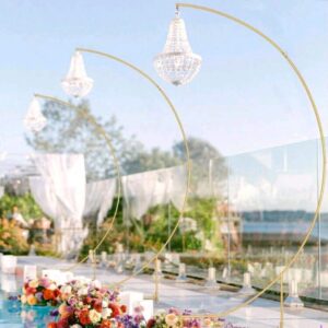 GOLD CURVING DINNING  ARCH FRAME  WITH CHANDELIERS