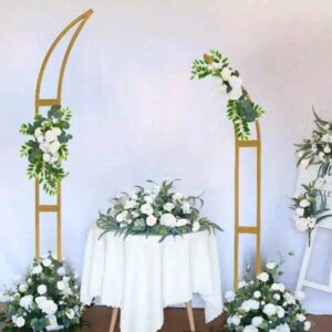 GOLD CRESCENT MOON FRAME ARCH